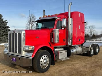 Main image Peterbilt 389