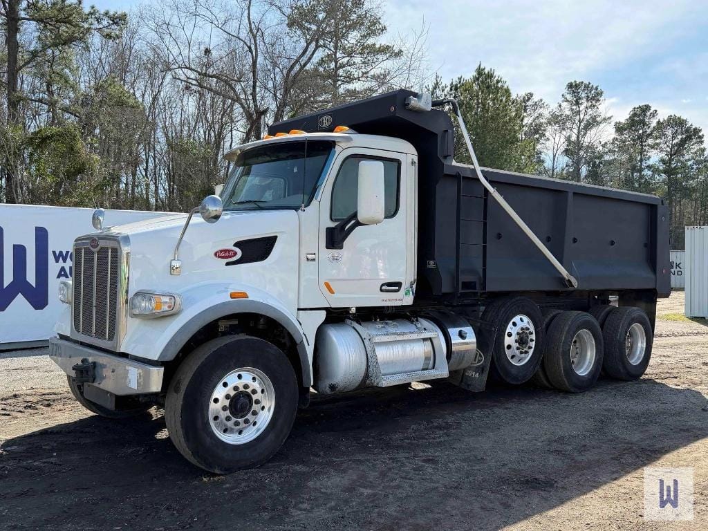 2022 Peterbilt 567 Equipment Image0