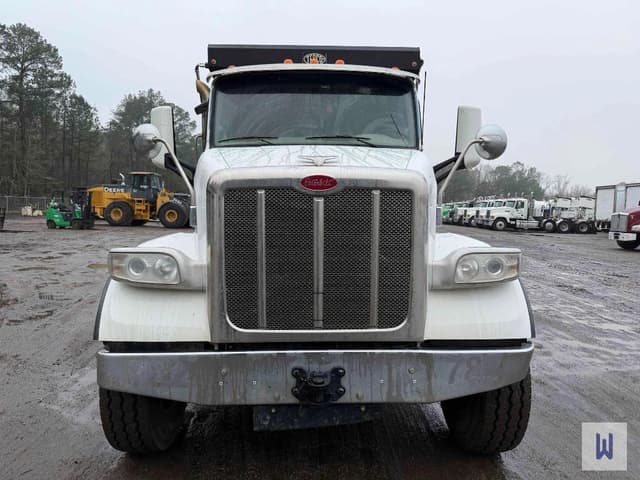 Image of Peterbilt 567 equipment image 1