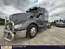 2022 Peterbilt 579 Image