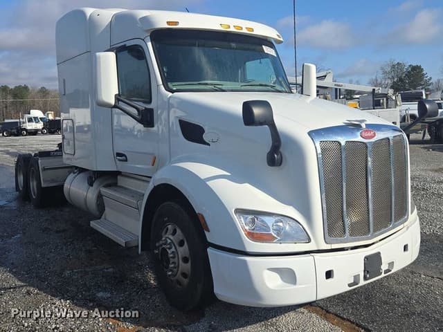 Image of Peterbilt 579 equipment image 2