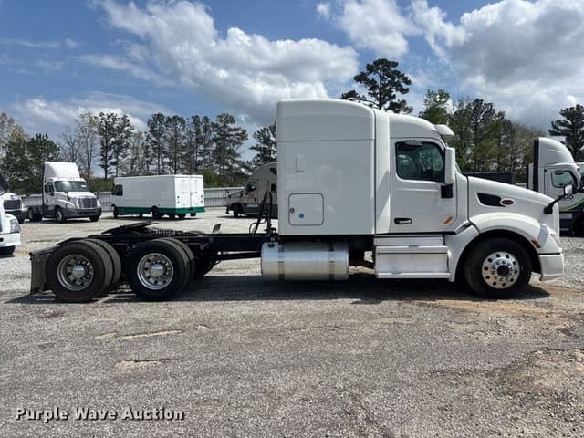 Image of Peterbilt 579 equipment image 3