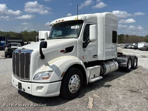 2022 Peterbilt 579 Image