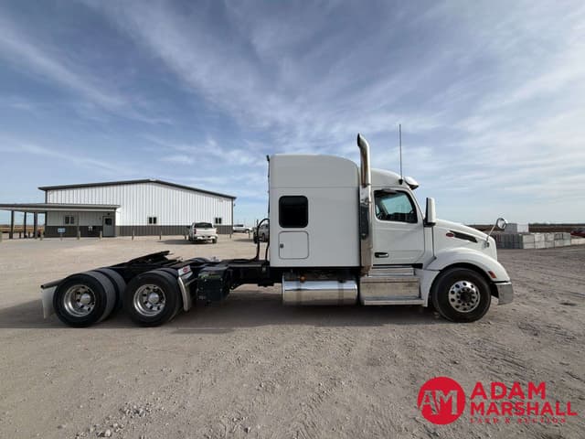Image of Peterbilt 579 equipment image 4