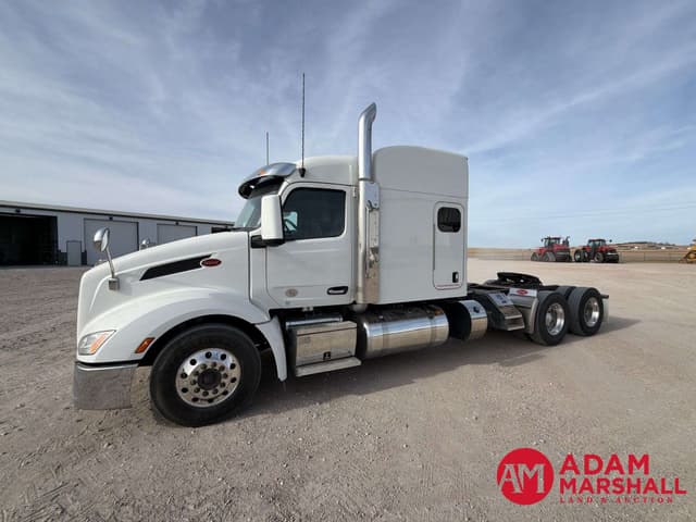 Image of Peterbilt 579 equipment image 2