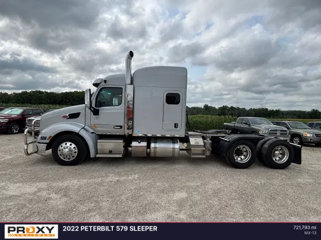 Image of Peterbilt 579 equipment image 4