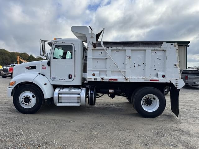 Image of Peterbilt PB337 equipment image 2