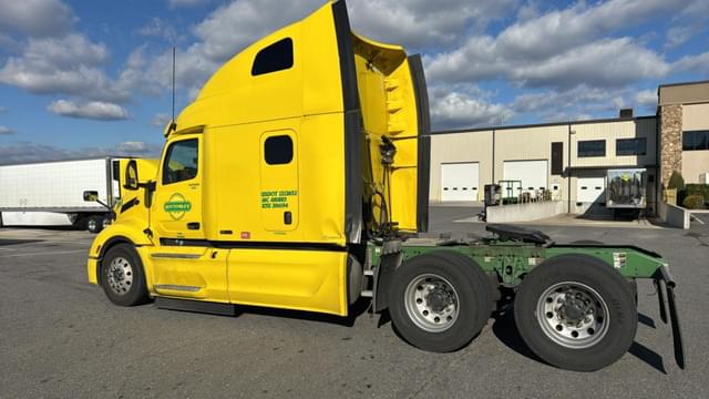 Image of Peterbilt 579 equipment image 2