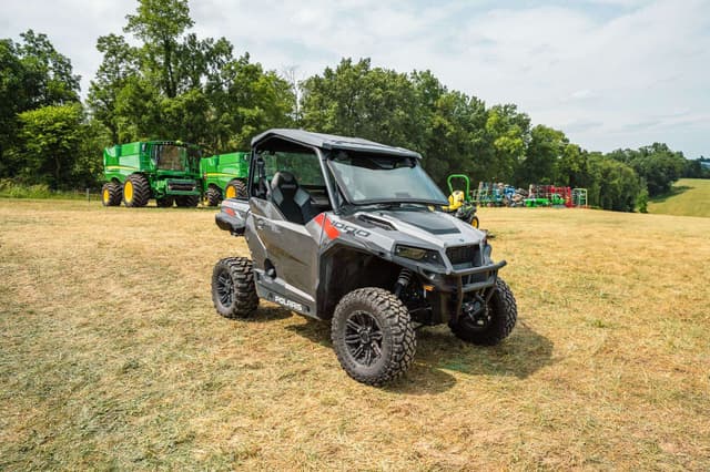 Image of Polaris General 1000 equipment image 2