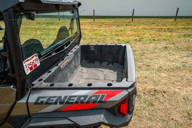 Image of Polaris General 1000 equipment image 3