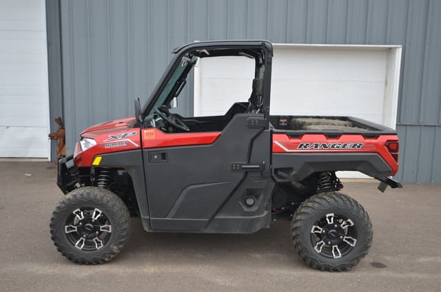 Image of Polaris Ranger XP 1000 Crew equipment image 1