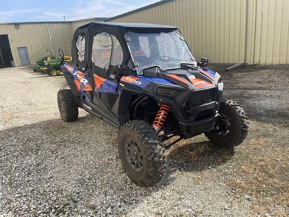 Image of Polaris RZR XP 1000 Crew equipment image 2