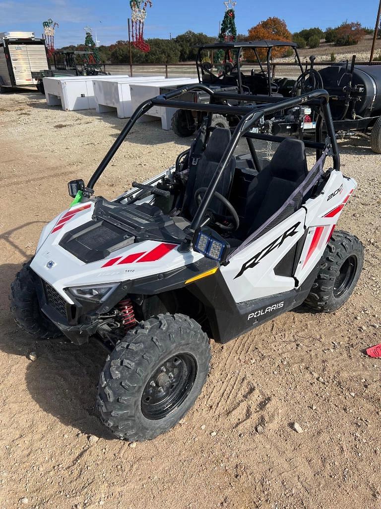 Image of Polaris RZR 200 EFI Image 0