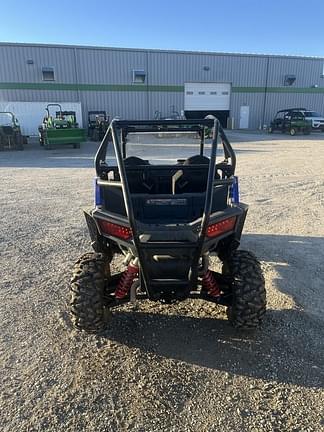 Image of Polaris RZR Trail S 1000 equipment image 2