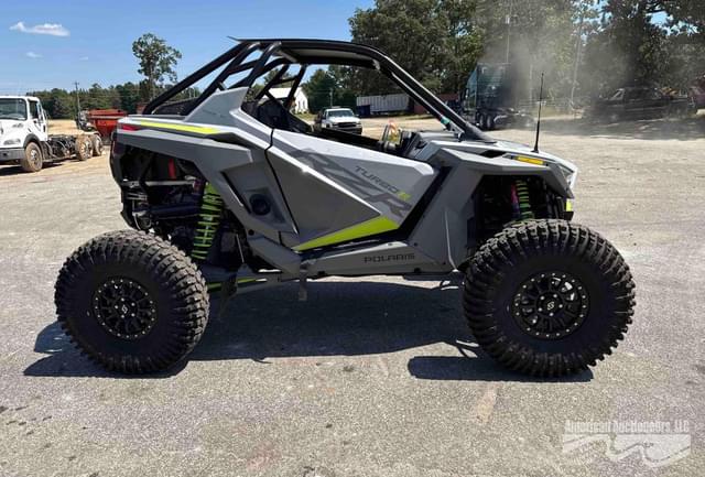 Image of Polaris RZR Turbo R equipment image 3