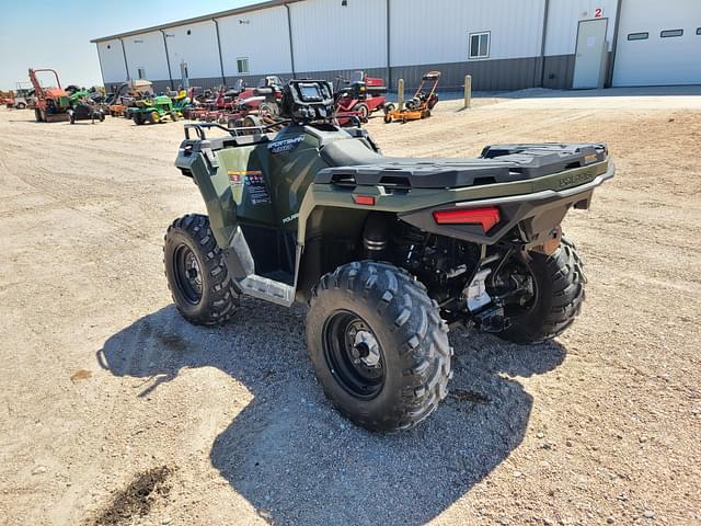 Image of Polaris Sportsman 450 equipment image 3