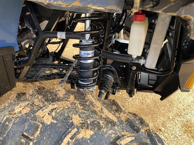 Image of Polaris Sportsman 570 equipment image 4