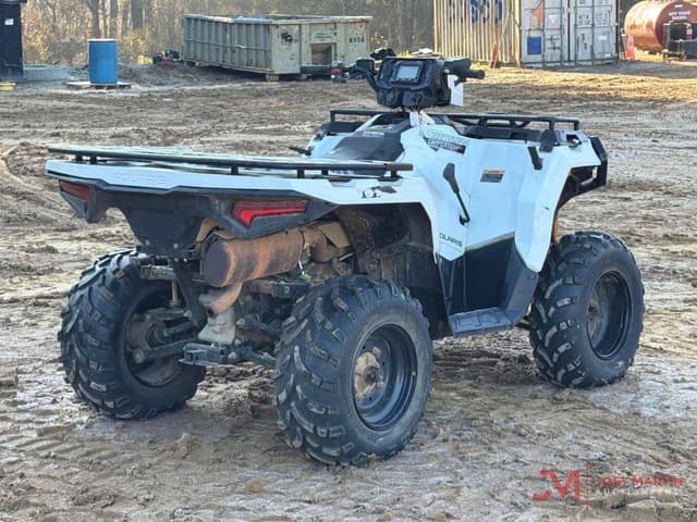 Image of Polaris Sportsman 570 equipment image 1