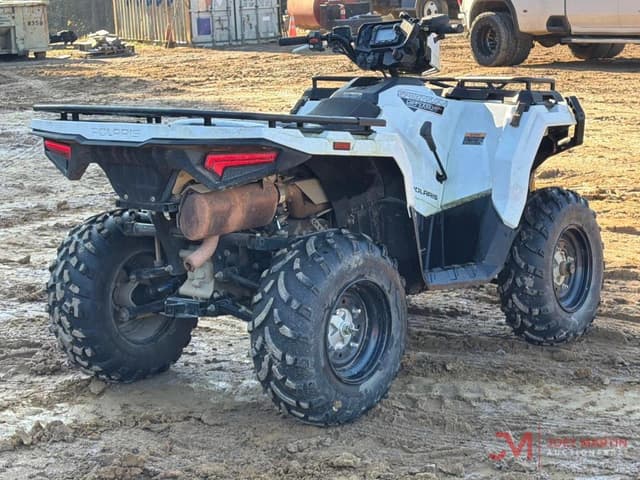 Image of Polaris Sportsman 570 equipment image 1