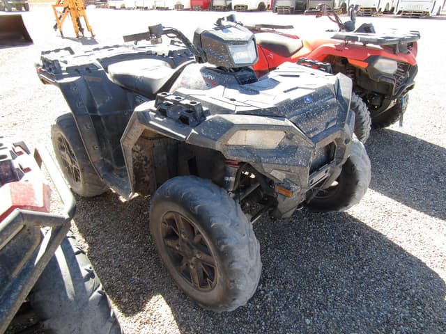 Image of Polaris Sportsman 850 equipment image 2