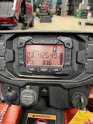 Image of Polaris Sportsman 850 Premium equipment image 4