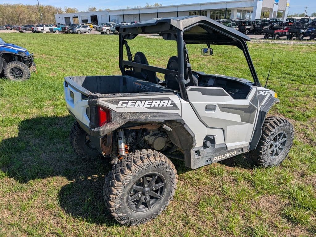 Image of Polaris General 1000 XP Deluxe Primary image