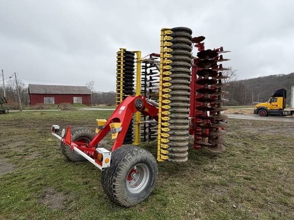 Image of Pottinger Terradisc 6001T equipment image 2
