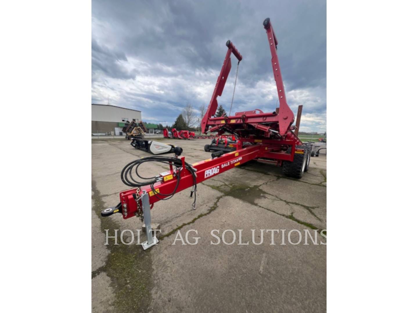 2022 Pro Ag Bale Titan Equipment Image0