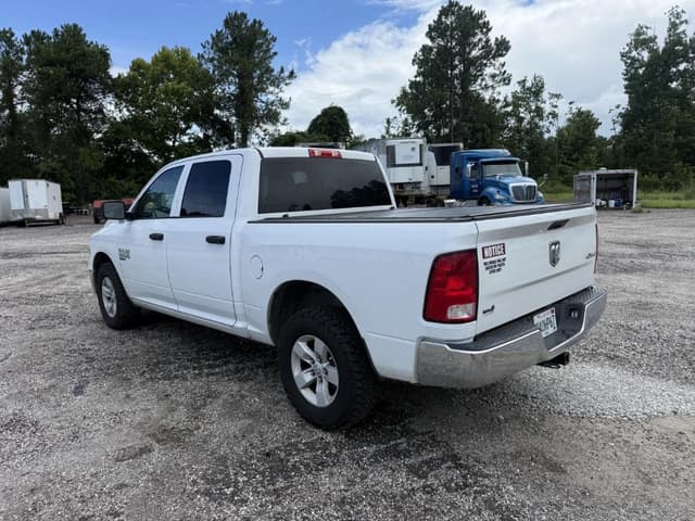 Image of Dodge Ram 1500 equipment image 2