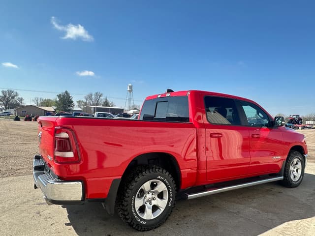 Image of Dodge Ram 1500 equipment image 3