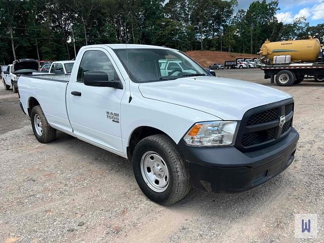 Image of Dodge Ram 1500 equipment image 2