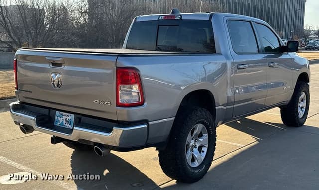 Image of Dodge Ram 1500 equipment image 4