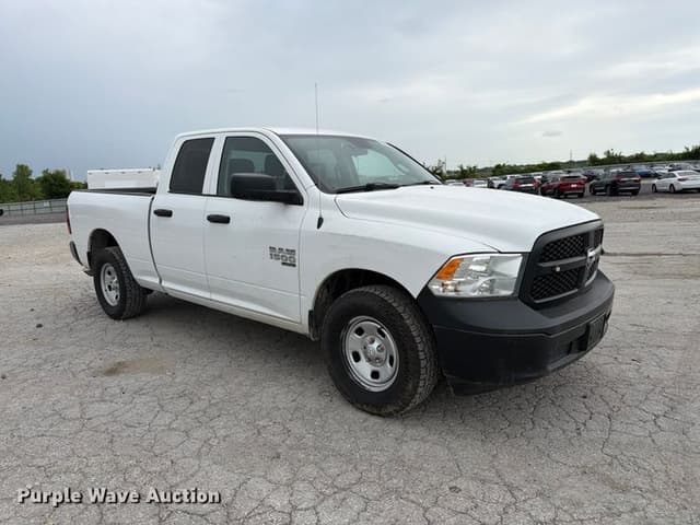 Image of Dodge Ram 1500 equipment image 2