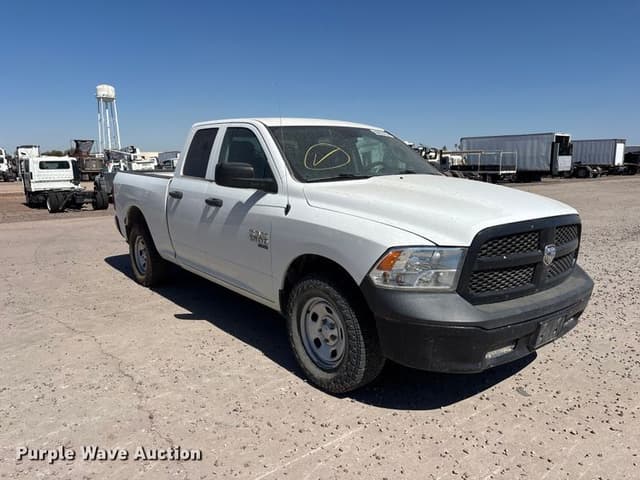 Image of Dodge Ram 1500 equipment image 2