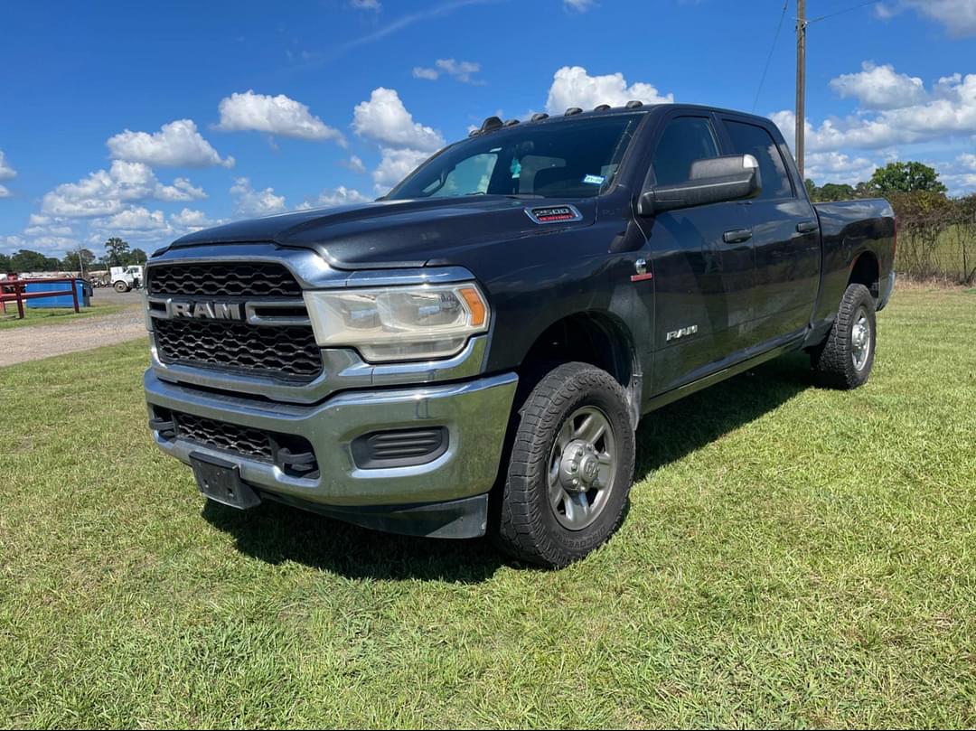 Image of Dodge Ram 2500 Primary image