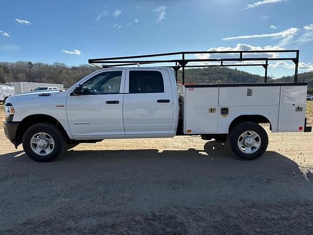 Image of Dodge Ram 2500 equipment image 1