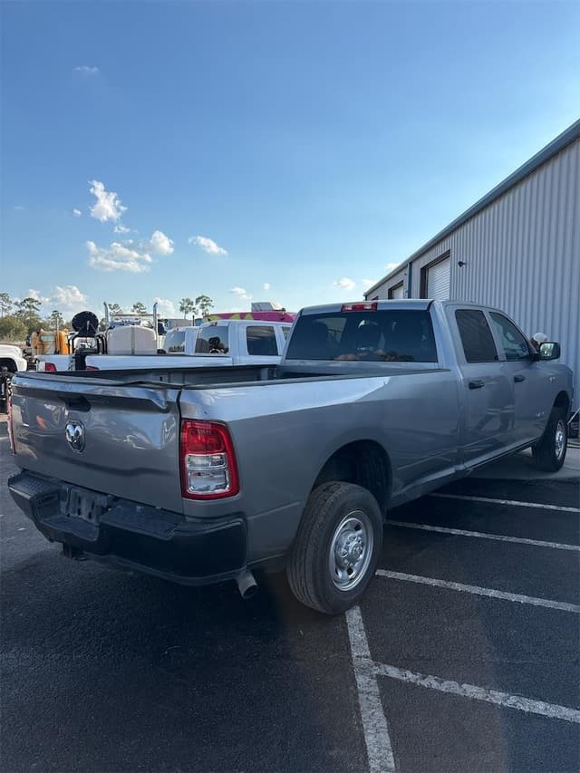 Image of Dodge Ram 2500 equipment image 4