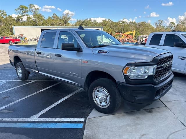 Image of Dodge Ram 2500 equipment image 2