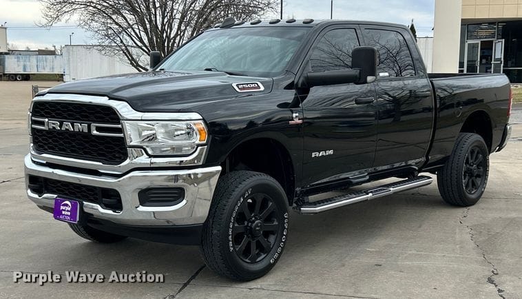 2022 Dodge Ram 2500 Equipment Image0