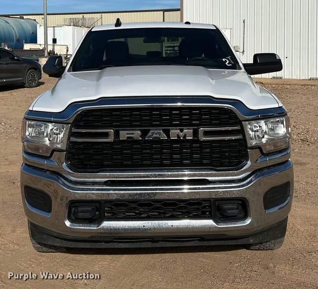 Image of Dodge Ram 2500 equipment image 1