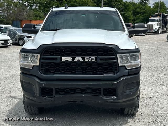 Image of Dodge Ram 2500 equipment image 1