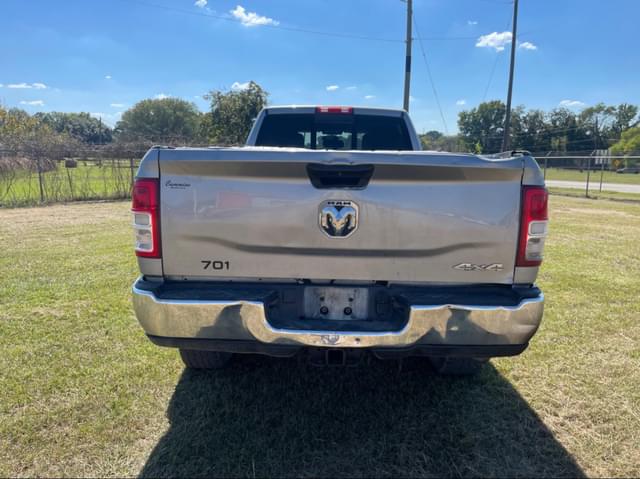 Image of Dodge Ram 2500 equipment image 4