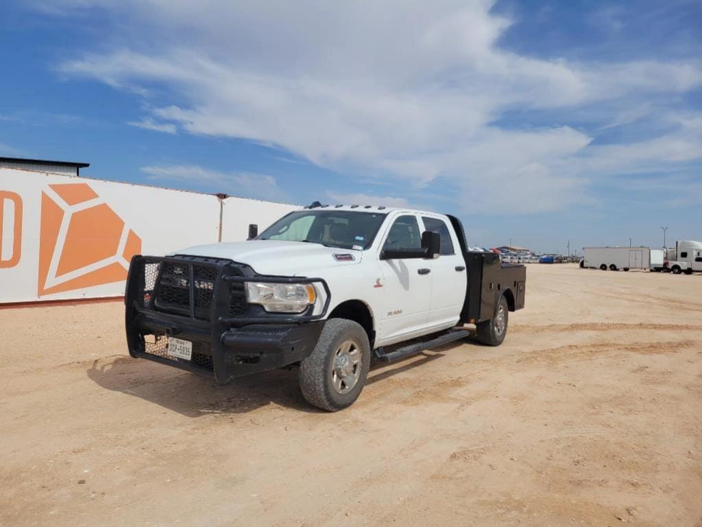2022 Dodge Ram 2500 Equipment Image0