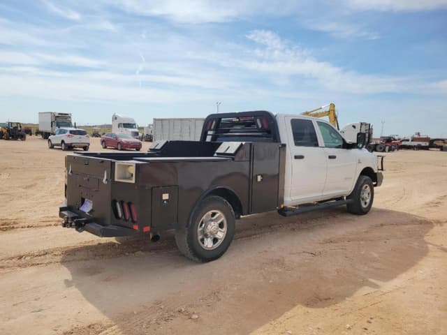 Image of Dodge Ram 2500 equipment image 4