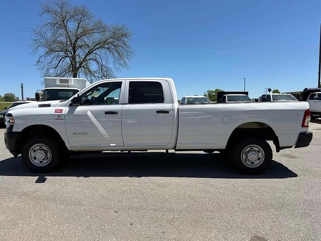 Image of Dodge Ram 2500 equipment image 1