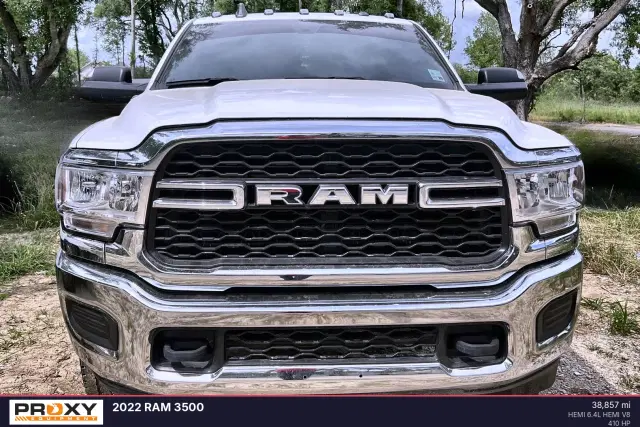 Image of Dodge Ram 3500 equipment image 1