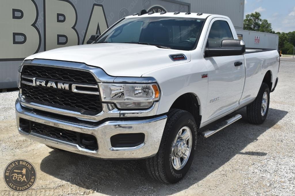 2023 Dodge Ram 3500HD Equipment Image0