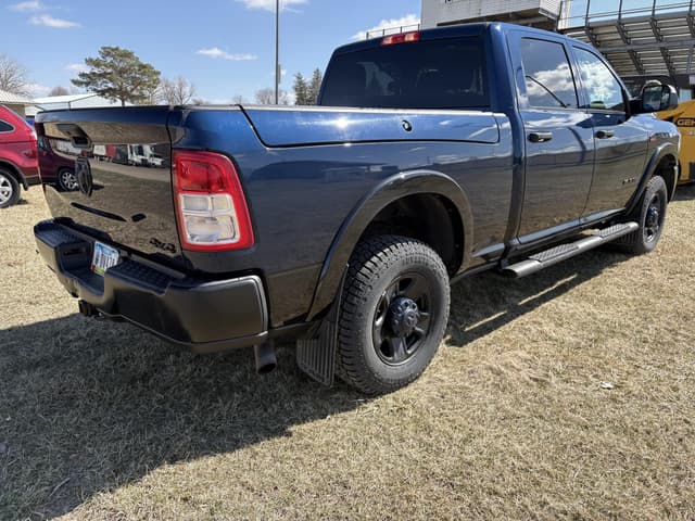 Image of Dodge Ram 3500 equipment image 2