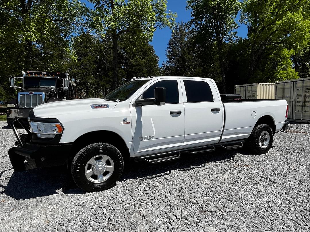 Image of Dodge Ram 3500HD Primary image
