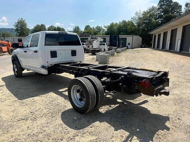 Image of Dodge Ram 4500 equipment image 2